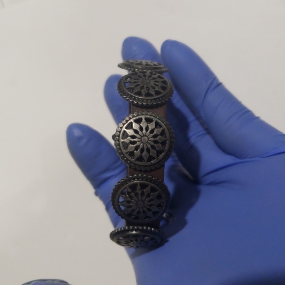 Brown Leather Bracelet with Ornate Silver Medallions – Adjustable Unisex Boho - Picture 8 of 9